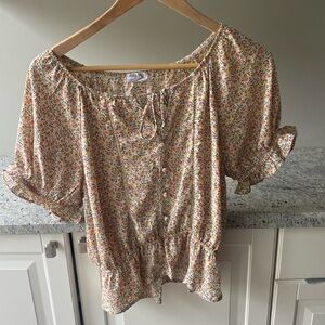 Floral ruffle summer top size large